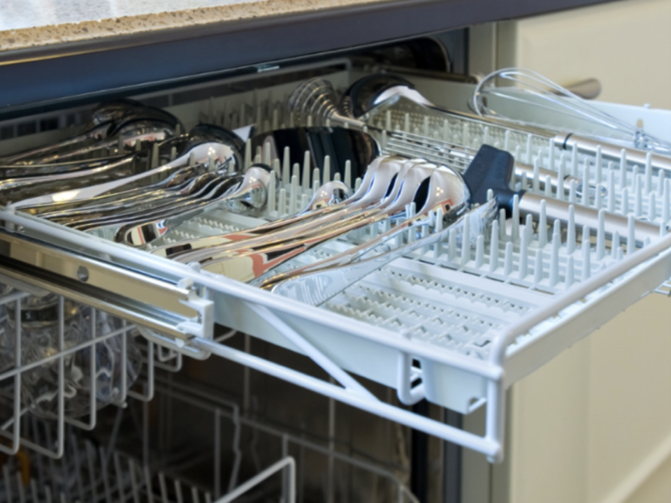 Dishwasher-Repair-Toronto-Diswasher-Not-Draining-Toronto Oct 22